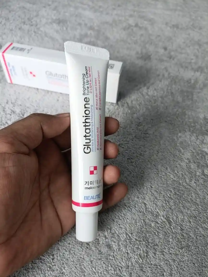 Glutathione Brightening Tone Up Cream